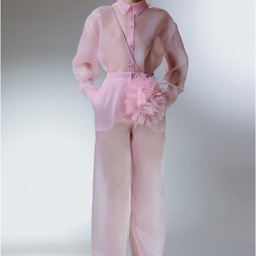 SELEZZA LONDON Margot Blouse in Pink
*Runs large